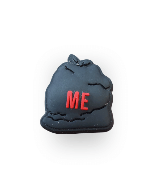 ME TRASH CHARM